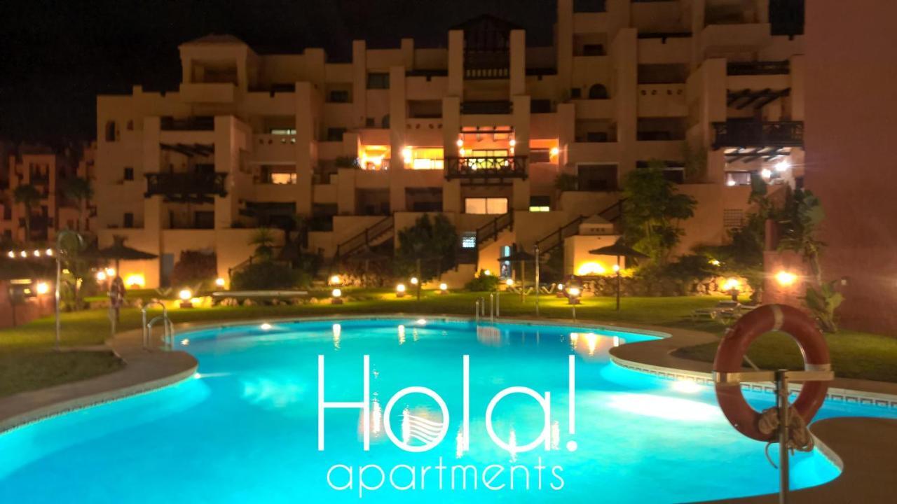 Hola! Apartments At Coto Real Манилва Экстерьер фото